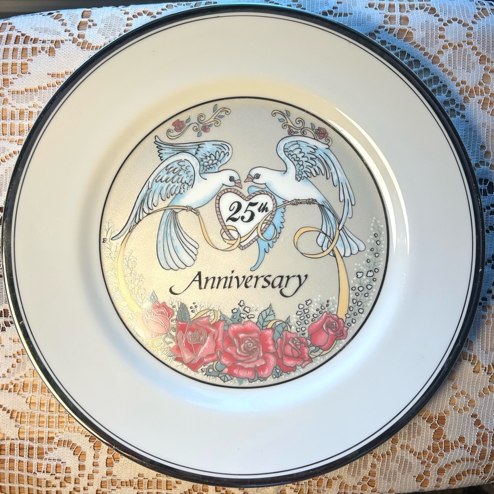 3/$30✨🕊️Vintage Cameron Japan 25th Anniversary Plate • Silver Doves Roses 🌹80s